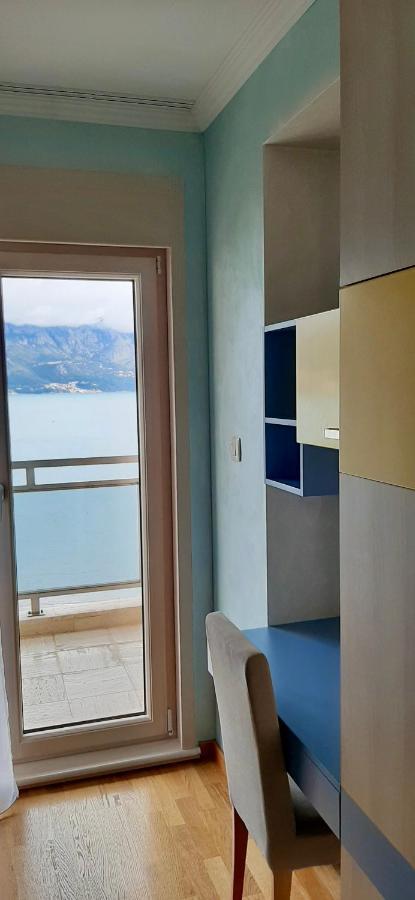 Panoramic Sea View 3-Bedroom Apartment 50 M From The Sea Budva Kültér fotó