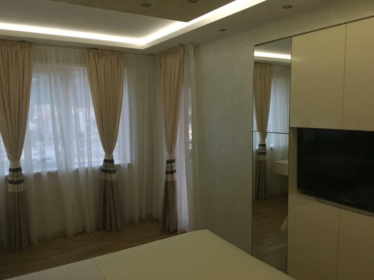 Panoramic Sea View 3-Bedroom Apartment 50 M From The Sea Budva Kültér fotó