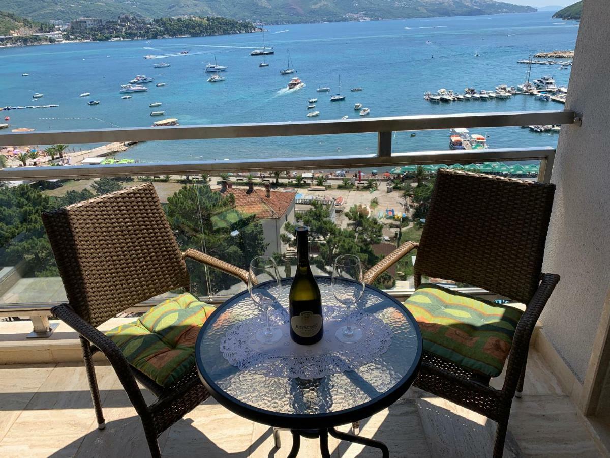 Panoramic Sea View 3-Bedroom Apartment 50 M From The Sea Budva Kültér fotó